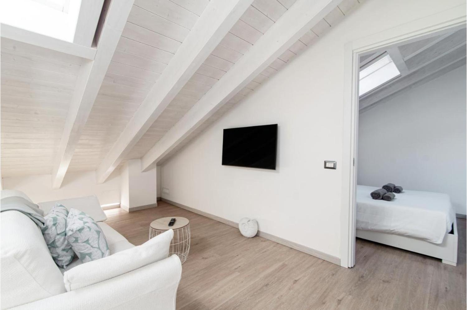 Incanto Del Lago - Como Lake Cosy Apartment Bagian luar foto